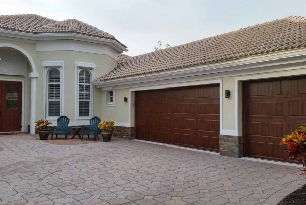 Clopay Gallery 3 Layer Ultra Grain garage door
