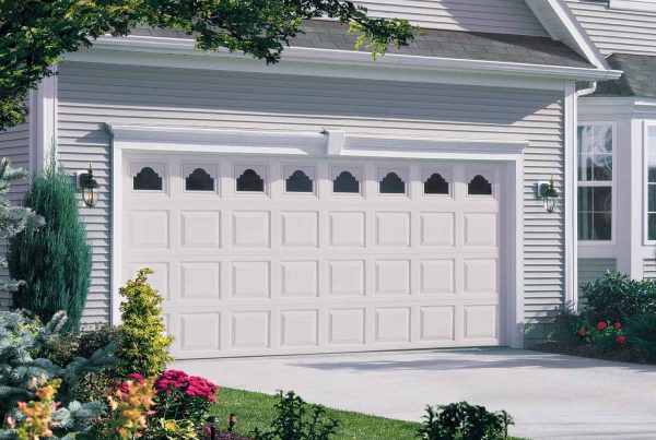 Wayne Dalton 8700 Colonial (non-impact) garage door on a home